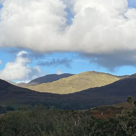 Drop Anchor House, Spacious 3 Bedroom Apartment, Fabulous Sea Views